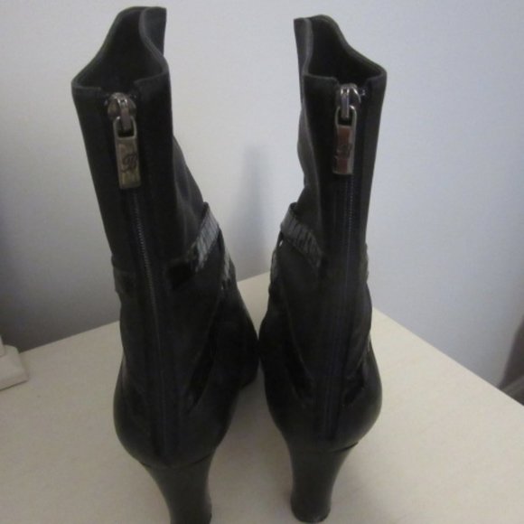 Brighton Boots - Picture 3 of 5